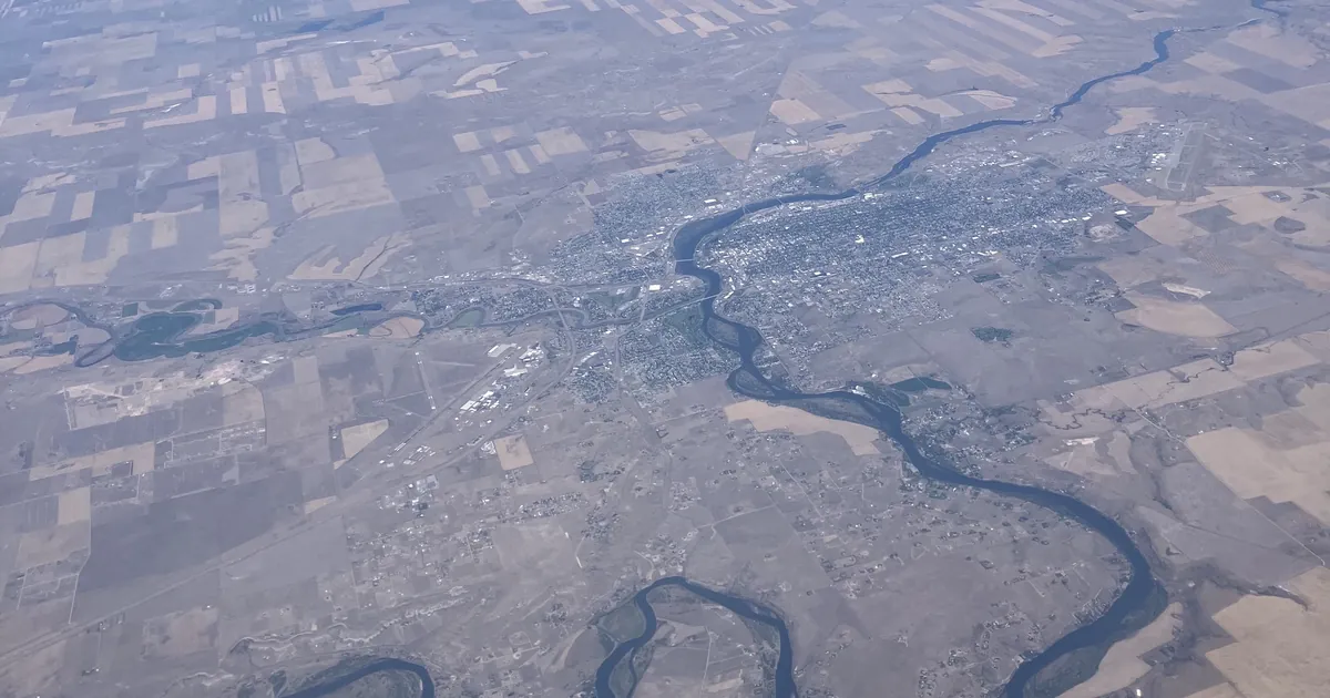 Missouri River running through Great Falls, Montana